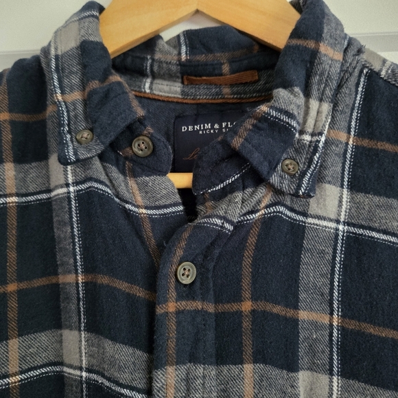 Denim & Flower Men's Medium Navy Plaid Long Sleeve Button Shirt 💯 Cotton - Picture 3 of 11